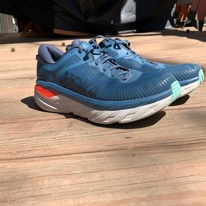 Hoka One One Bondi 7